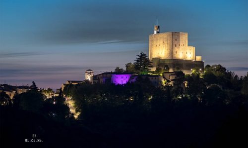 Il borgo di Montefiore Conca con il Castello