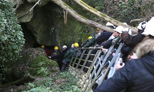 Ingresso alle Grotte di Onferno