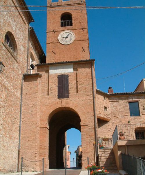 Arco centro storico di San Clemente