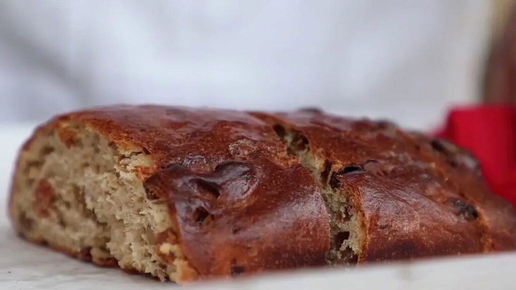 Instagram post from lavalledellevacanze. This post is in position 4.